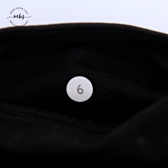 Lululemon Camo Mid Rise Zipper Pockets Cropped Leggings Black Women 6 - Picture 10 of 12